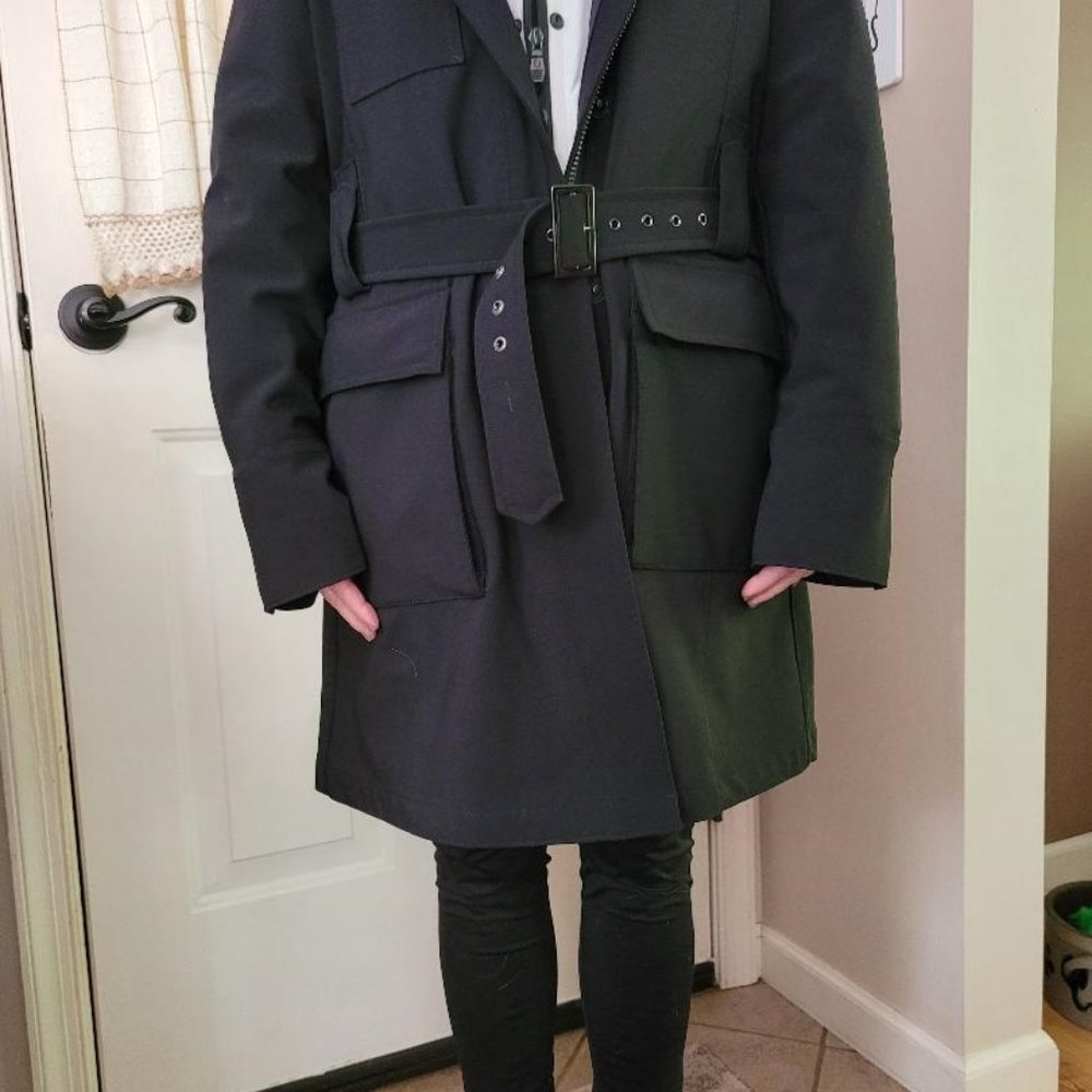 NWT Swiss Army Victorinox Women's Medium Jacket - retails for $500-3 coats in 1